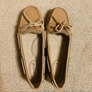 Sperry shoes